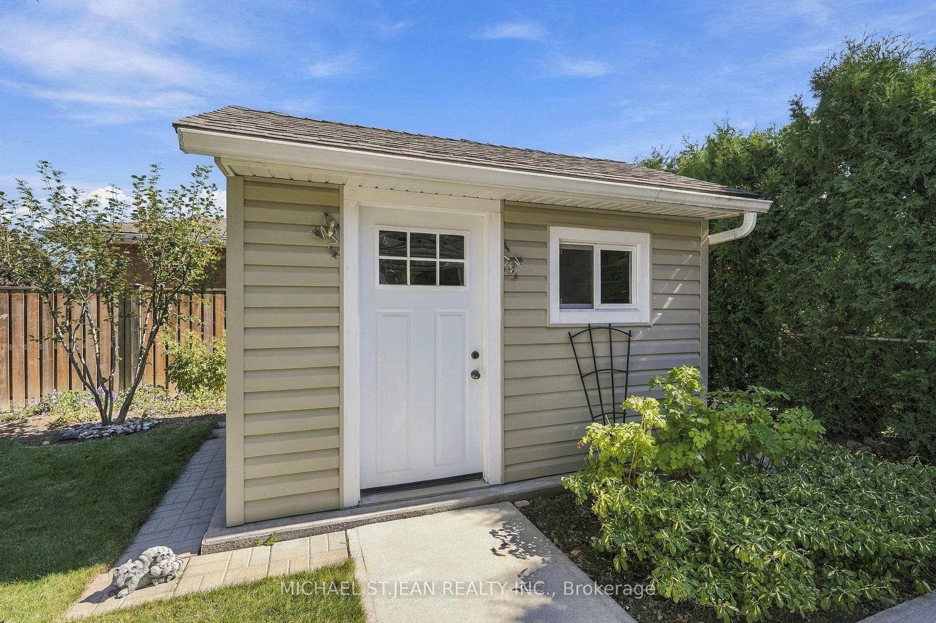 Photo 45 of 46 Lawrence Avenue, Hamilton, Greenford — HOMEH