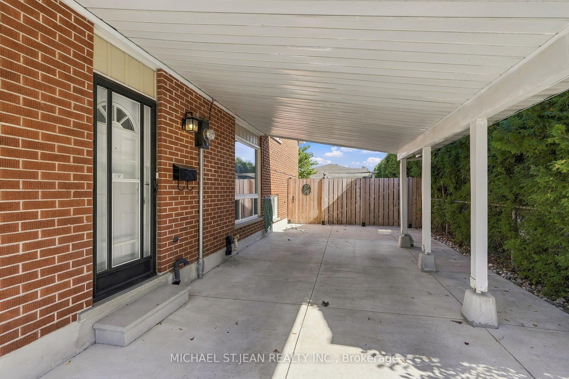 Photo 50 of 46 Lawrence Avenue, Hamilton, Greenford — HOMEH