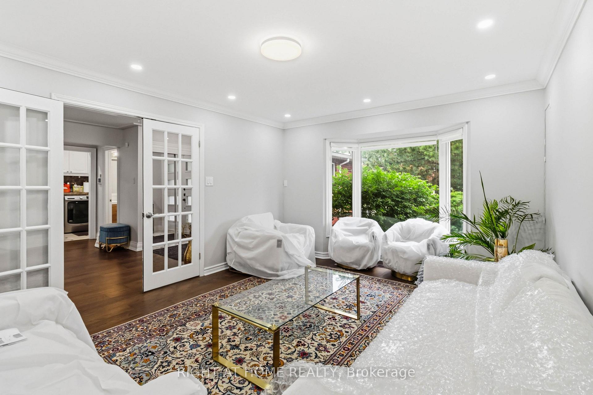 Photo 7 of 2128 Eighth Line, Oakville, Wedgewood Creek — HOMEH