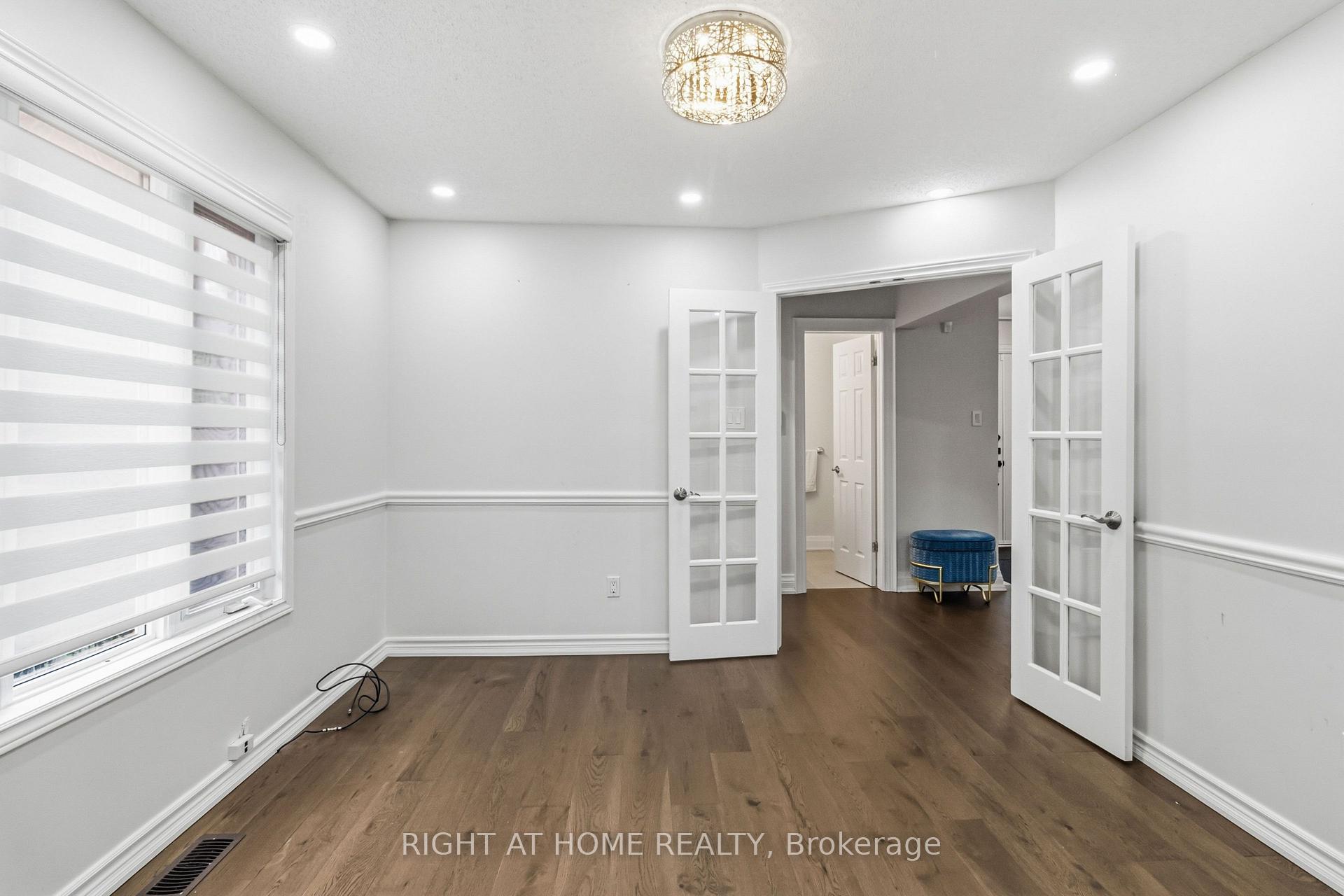 Photo 16 of 2128 Eighth Line, Oakville, Wedgewood Creek — HOMEH