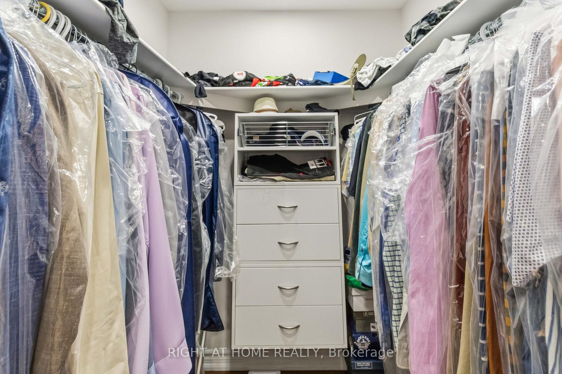 Photo 29 of 2128 Eighth Line, Oakville, Wedgewood Creek — HOMEH