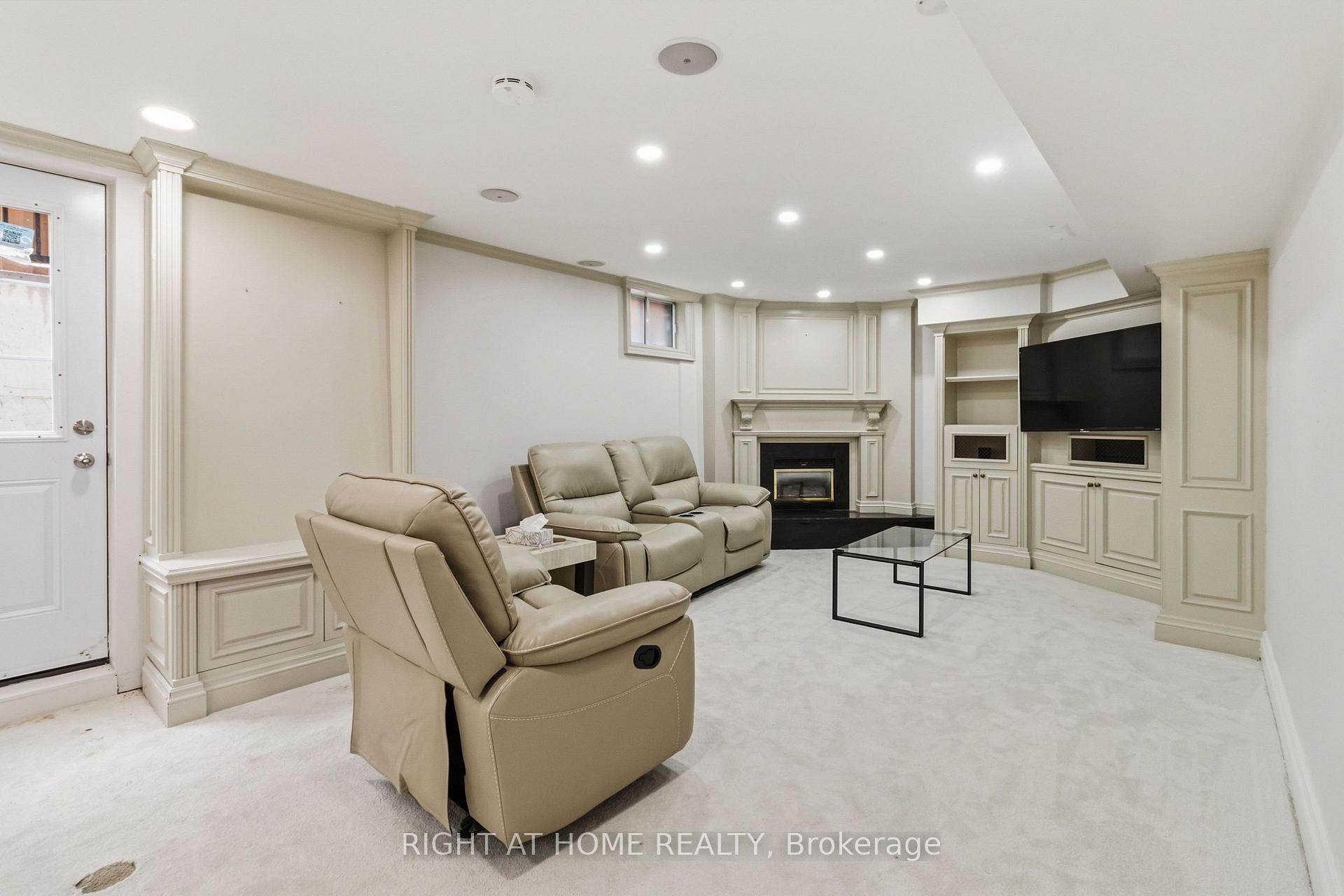 Photo 33 of 2128 Eighth Line, Oakville, Wedgewood Creek — HOMEH