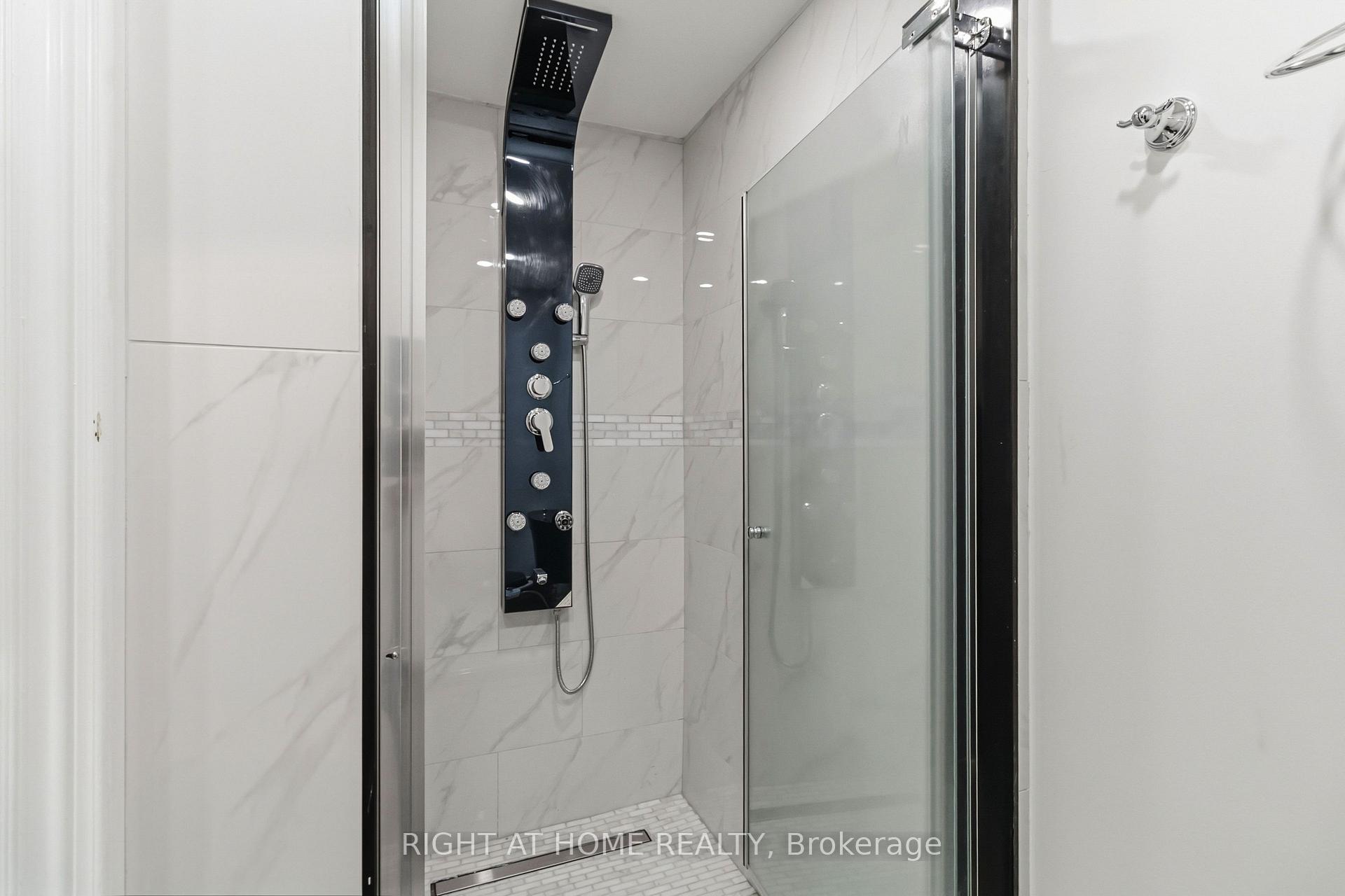 Photo 39 of 2128 Eighth Line, Oakville, Wedgewood Creek — HOMEH