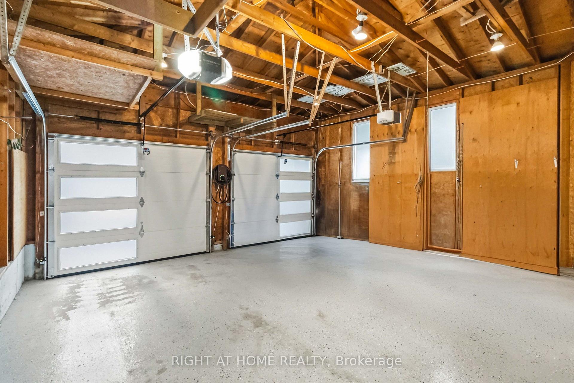 Photo 42 of 2128 Eighth Line, Oakville, Wedgewood Creek — HOMEH
