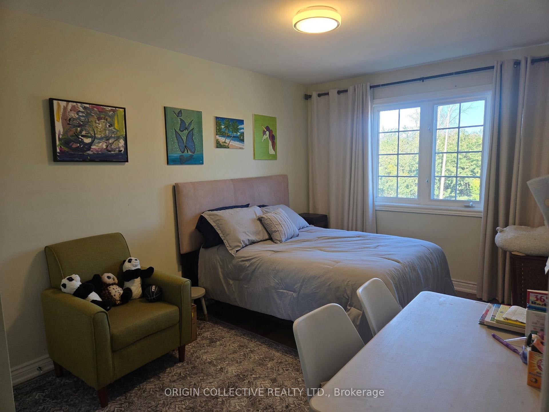 Photo 2 of Unit Room B, 33 Lurcook St, Ajax, South East — HOMEH