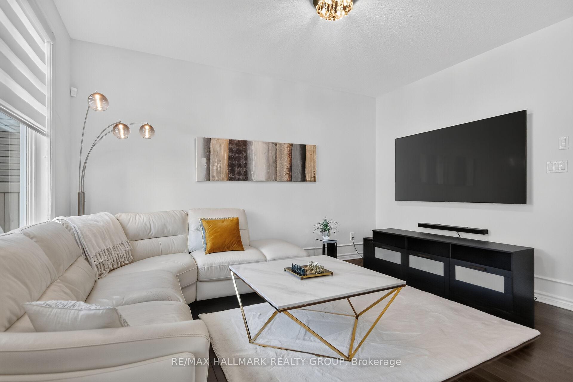 Photo 20 of 433 Cooks Mill Crescent, Ottawa, Riverside South — HOMEH