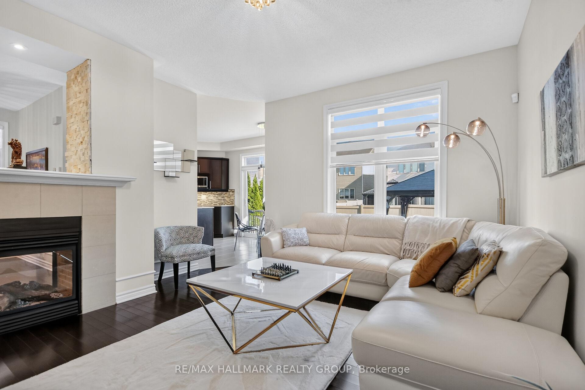 Photo 21 of 433 Cooks Mill Crescent, Ottawa, Riverside South — HOMEH
