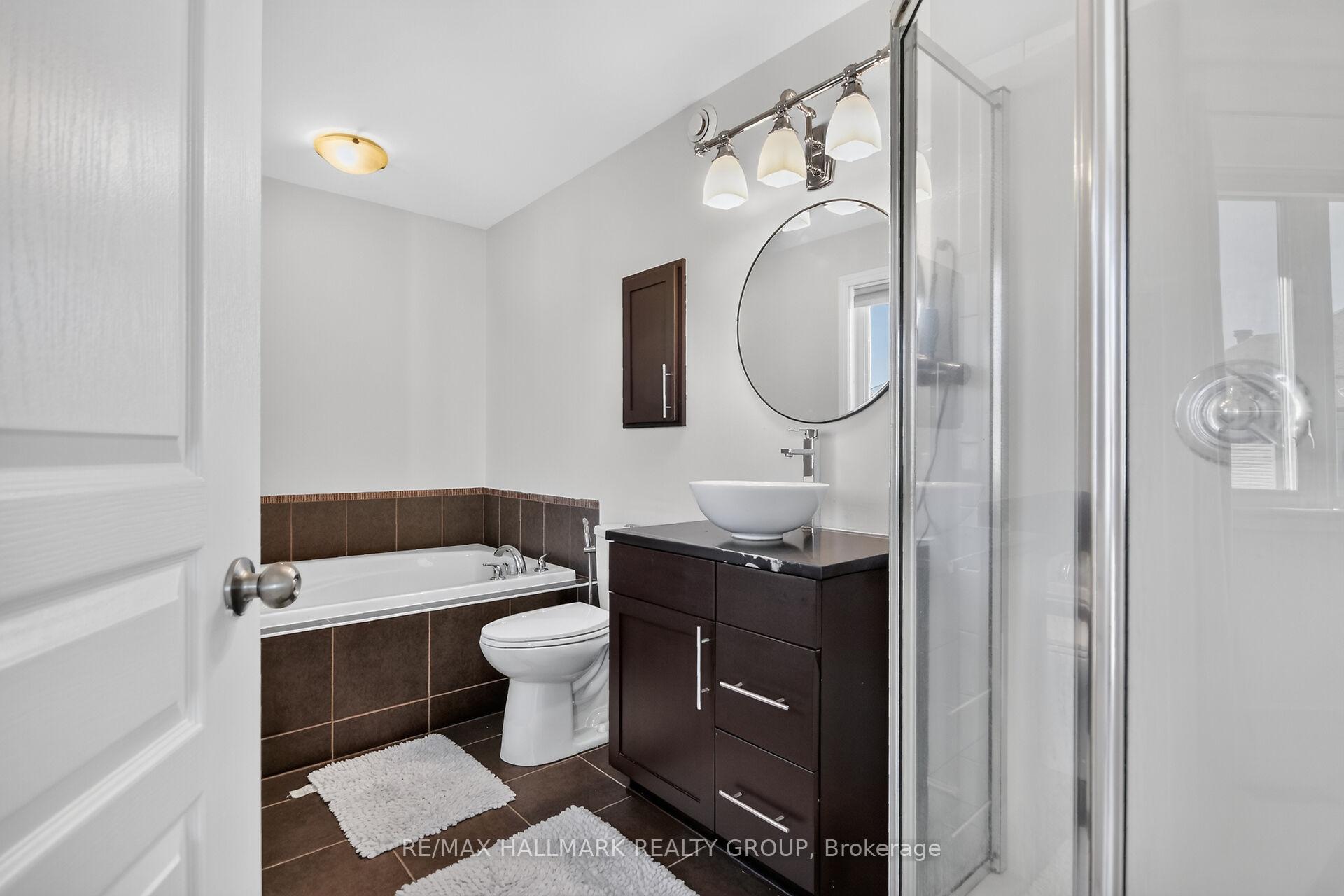 Photo 30 of 433 Cooks Mill Crescent, Ottawa, Riverside South — HOMEH