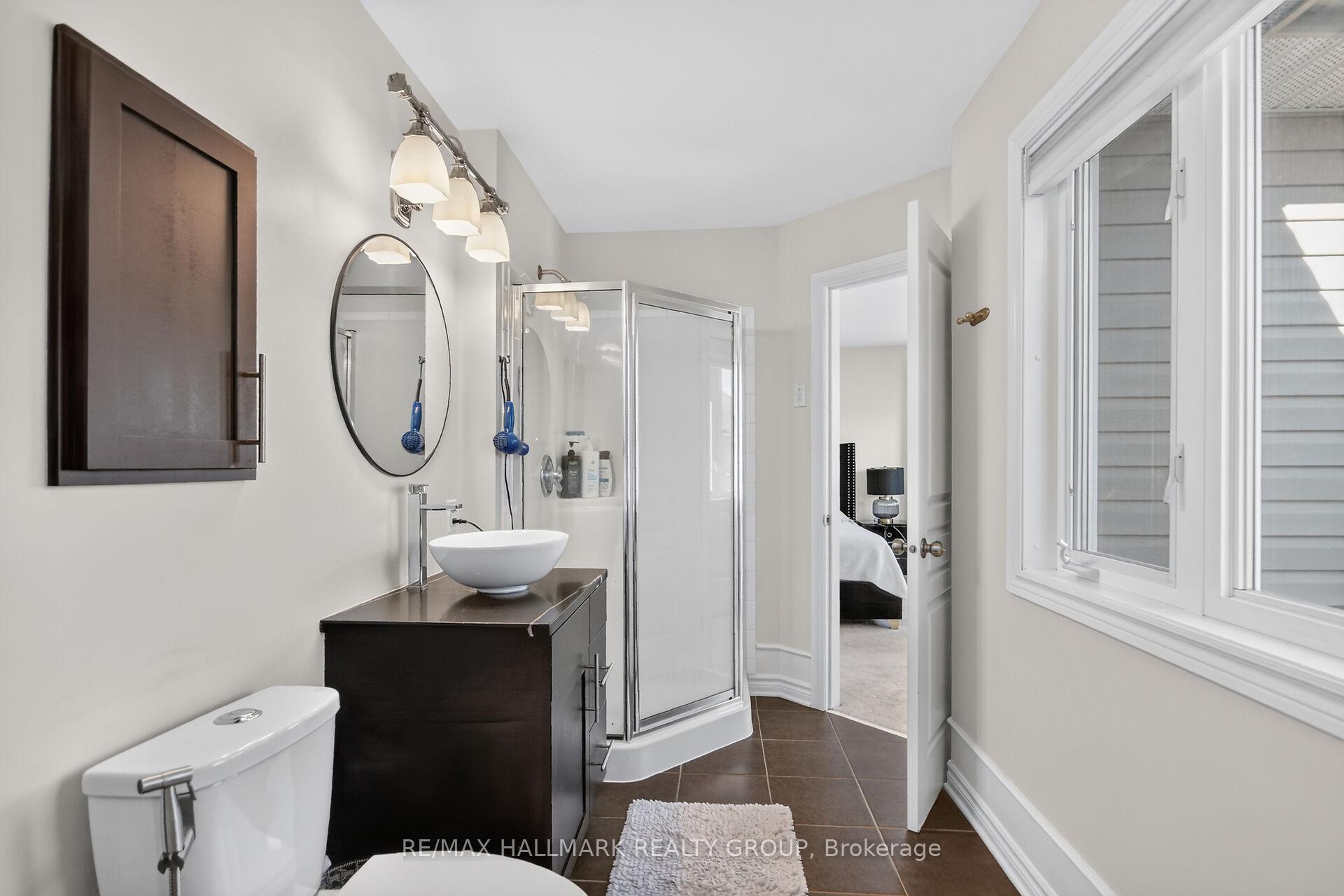 Photo 32 of 433 Cooks Mill Crescent, Ottawa, Riverside South — HOMEH