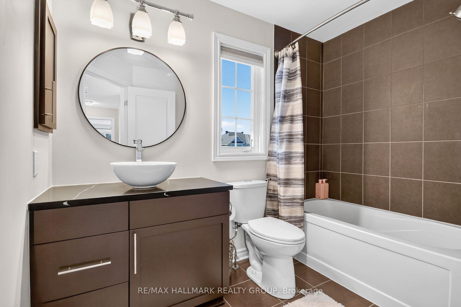 Photo 36 of 433 Cooks Mill Crescent, Ottawa, Riverside South — HOMEH