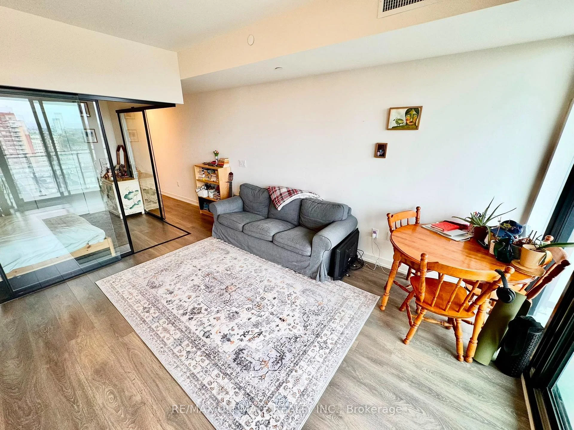 Photo 2 of Unit 1215, 181 Sterling Road, Toronto, Dufferin Grove — HOMEH
