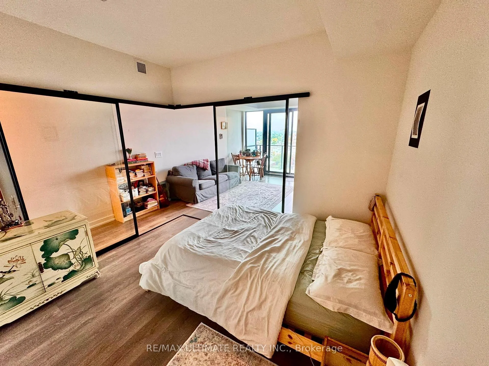 Photo 5 of Unit 1215, 181 Sterling Road, Toronto, Dufferin Grove — HOMEH