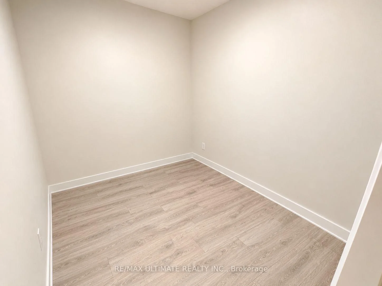 Photo 6 of Unit 1215, 181 Sterling Road, Toronto, Dufferin Grove — HOMEH