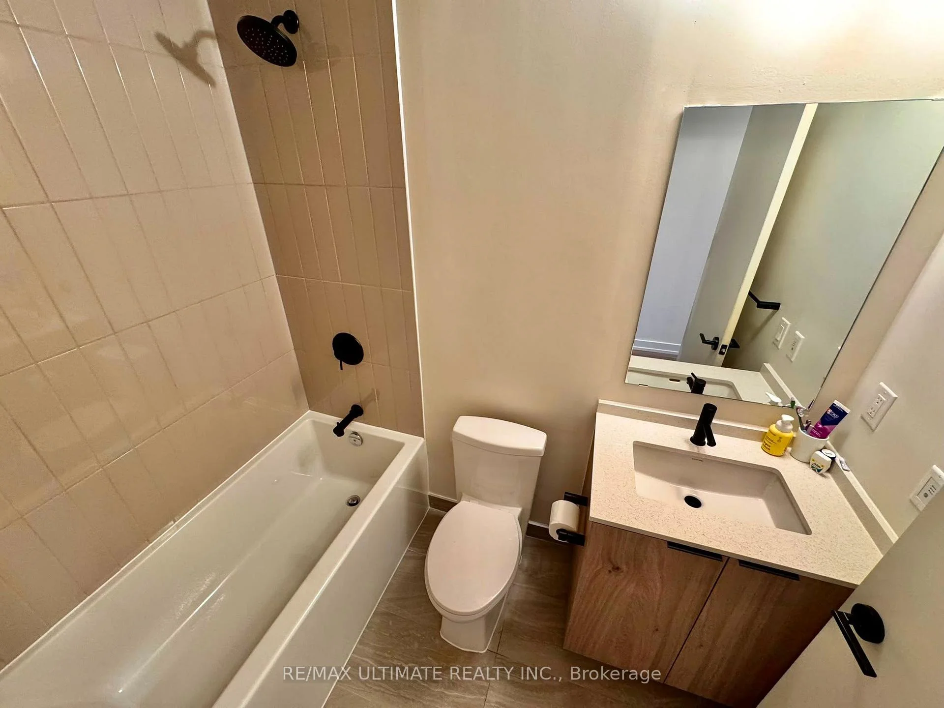 Photo 9 of Unit 1215, 181 Sterling Road, Toronto, Dufferin Grove — HOMEH