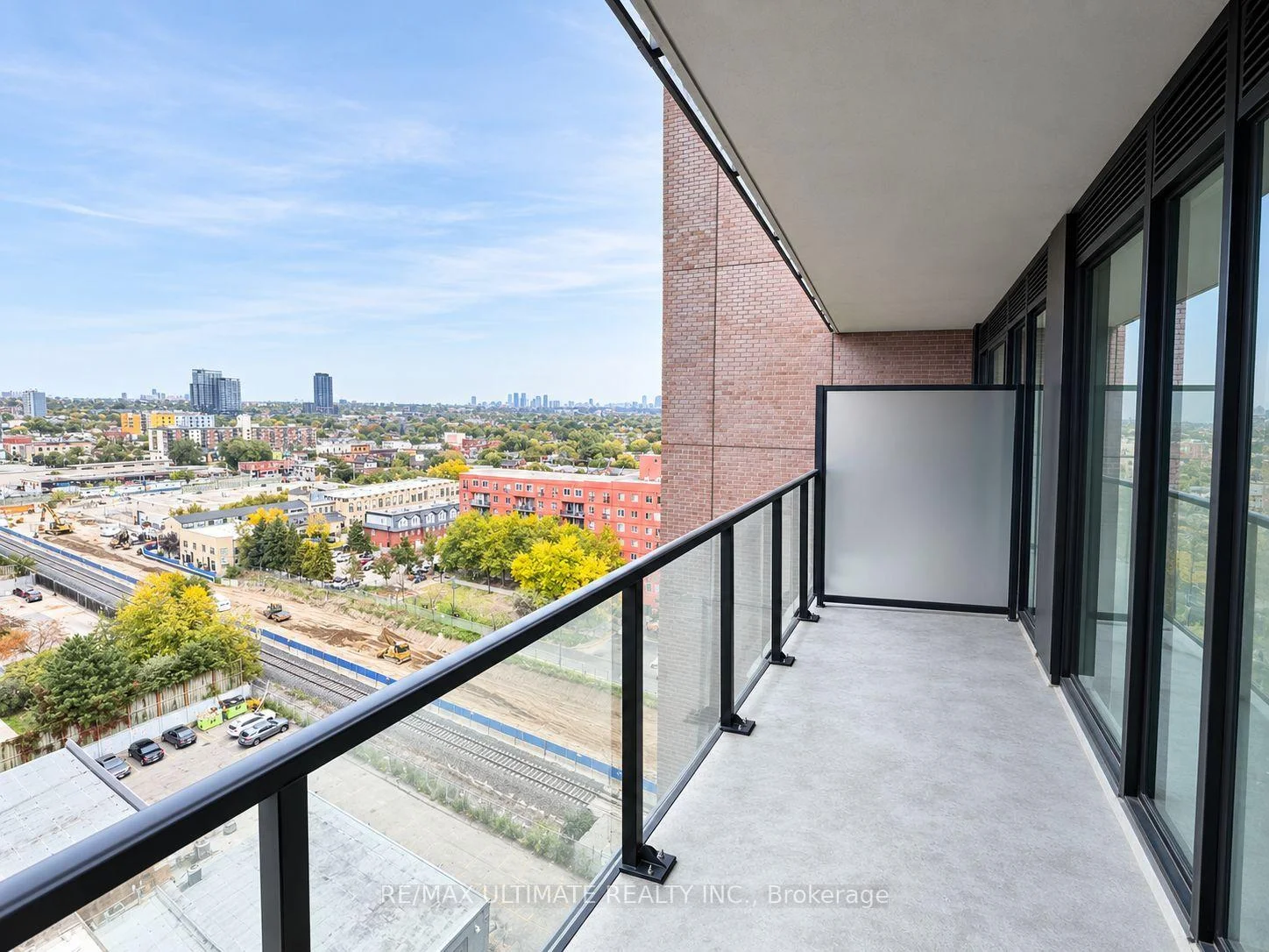 Photo 11 of Unit 1215, 181 Sterling Road, Toronto, Dufferin Grove — HOMEH