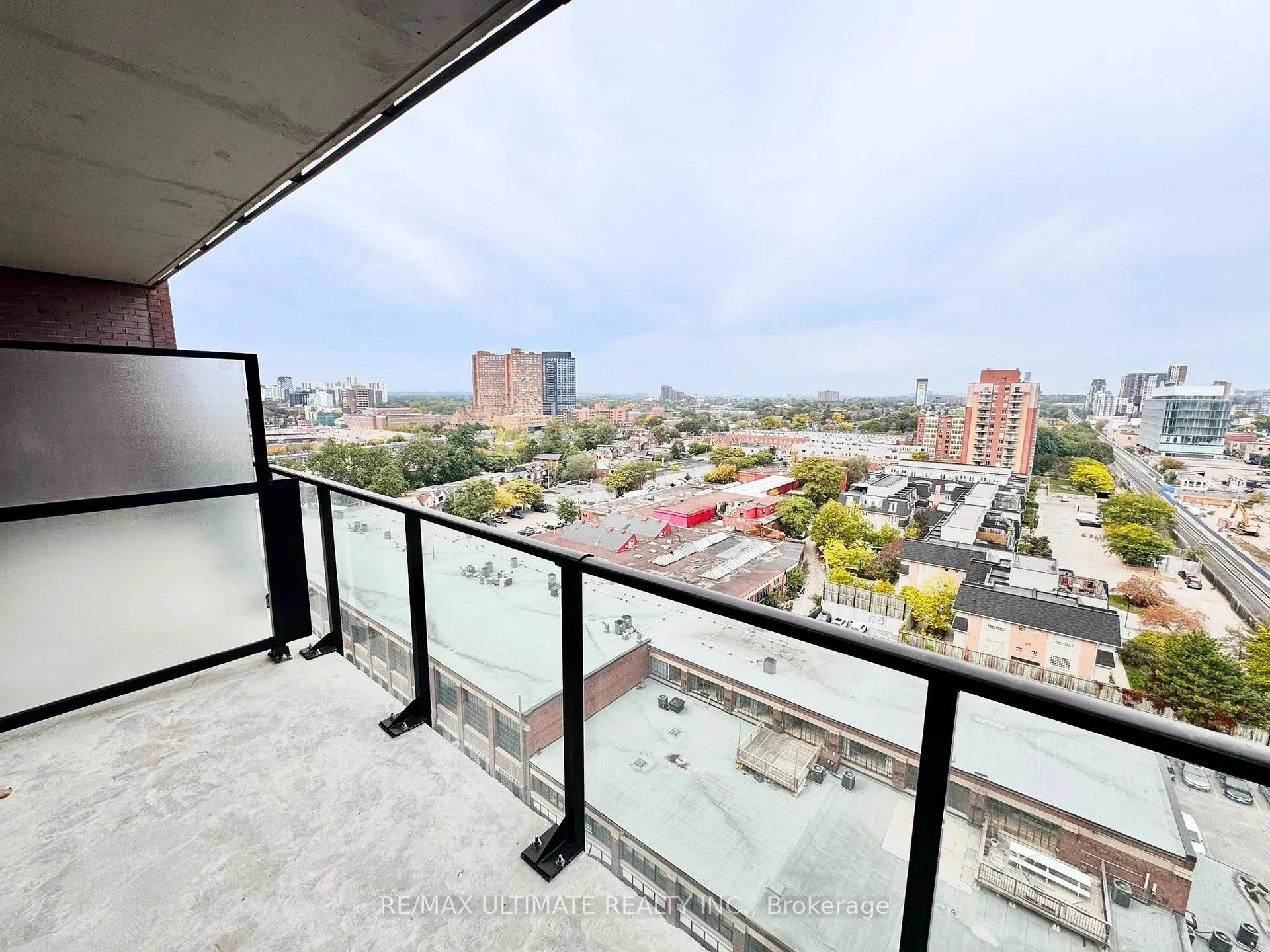 Photo 12 of Unit 1215, 181 Sterling Road, Toronto, Dufferin Grove — HOMEH