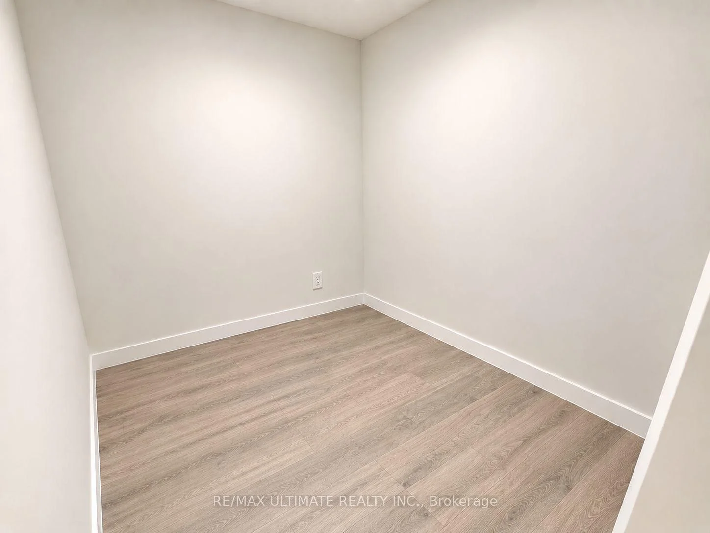 Photo 7 of Unit 1215, 181 Sterling Road, Toronto, Dufferin Grove — HOMEH