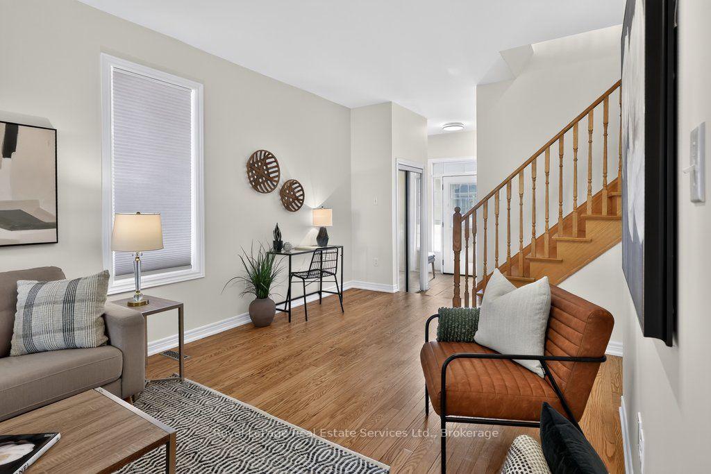 Photo 24 of 4445 Centretown Way, Mississauga, Hurontario — HOMEH