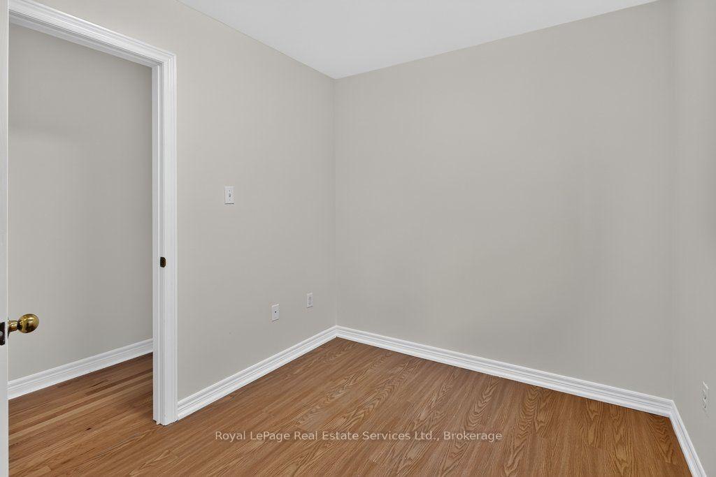 Photo 32 of 4445 Centretown Way, Mississauga, Hurontario — HOMEH