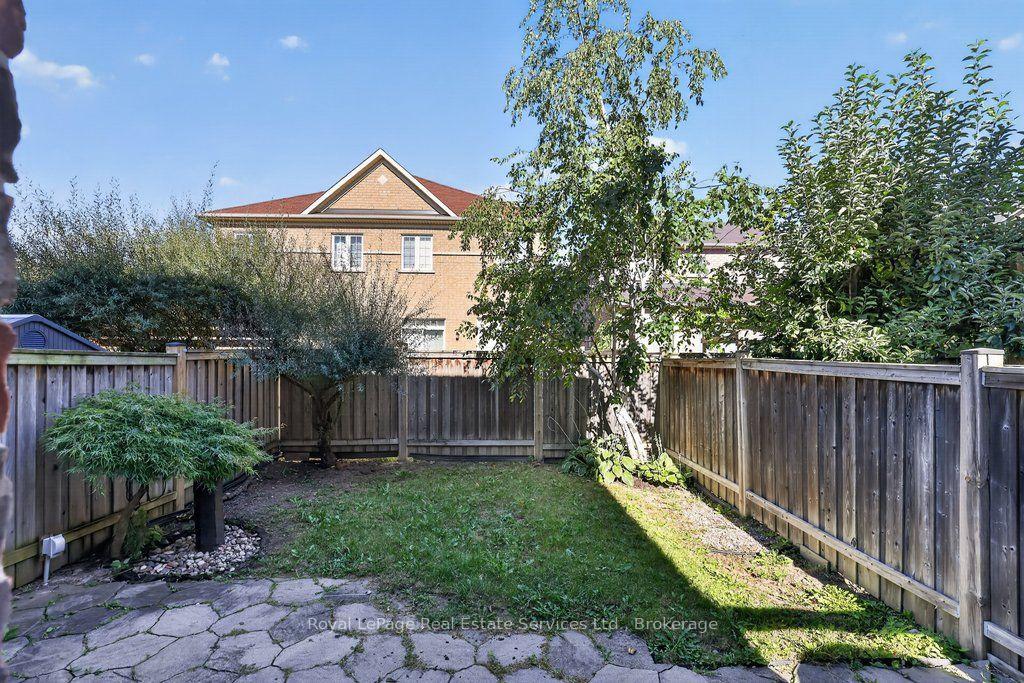 Photo 41 of 4445 Centretown Way, Mississauga, Hurontario — HOMEH