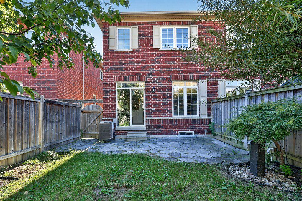 Photo 42 of 4445 Centretown Way, Mississauga, Hurontario — HOMEH