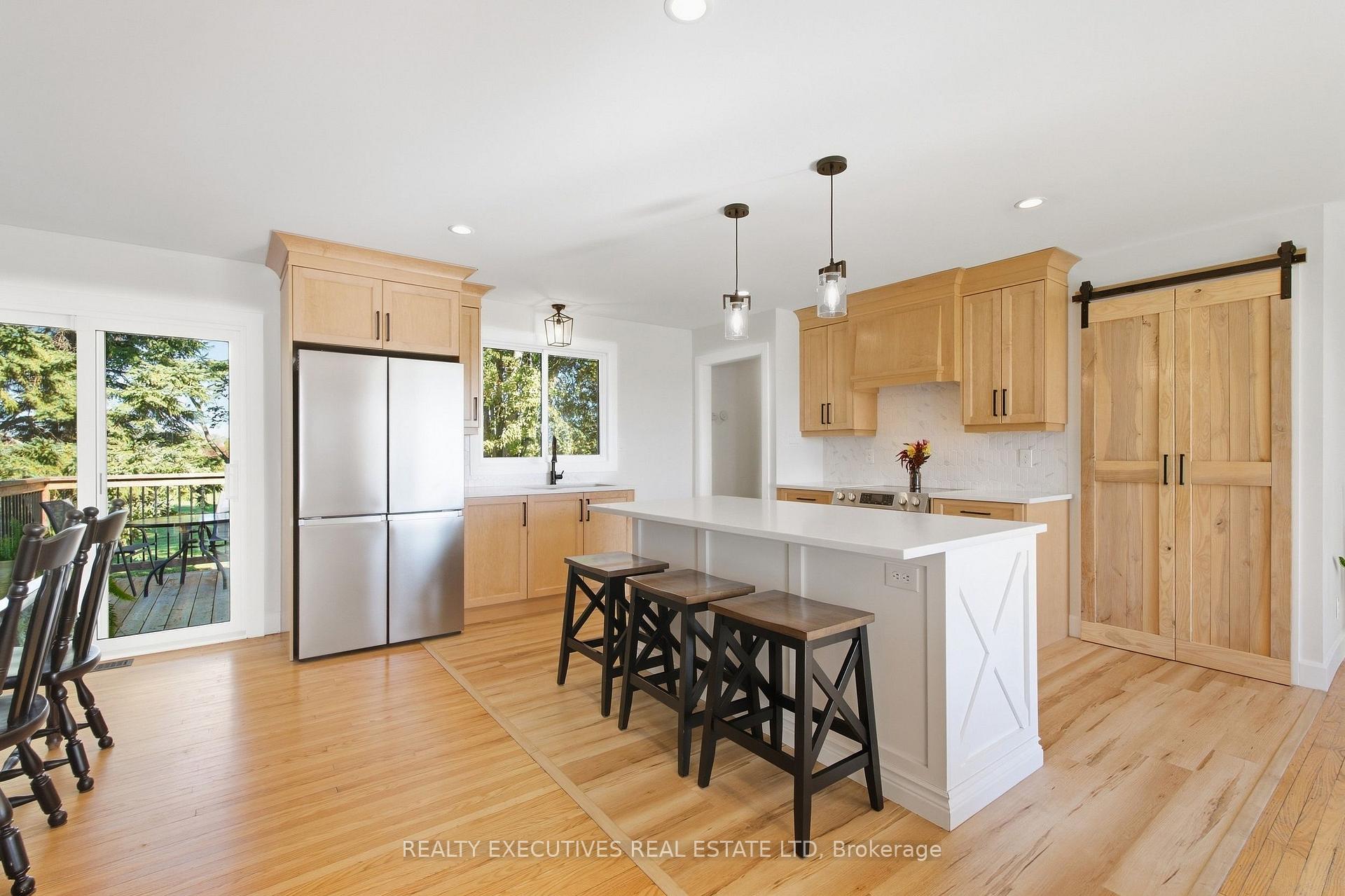 Photo 7 of 11895 Cloverdale Road, North Dundas, North Dundas (Mountain) Twp — HOMEH