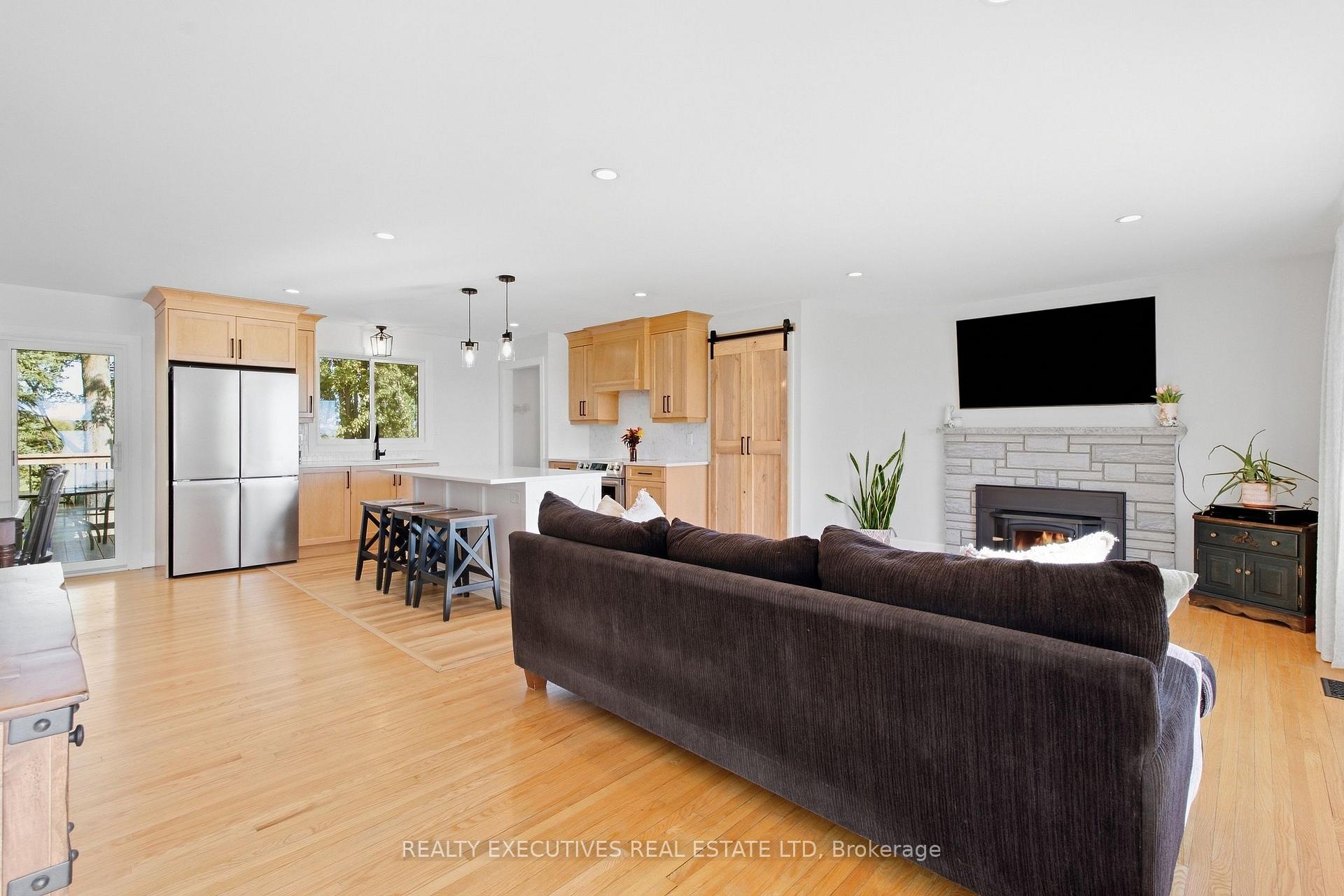 Photo 20 of 11895 Cloverdale Road, North Dundas, North Dundas (Mountain) Twp — HOMEH