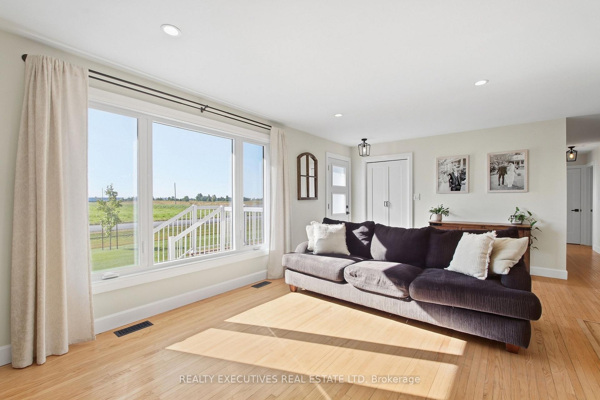 Photo 23 of 11895 Cloverdale Road, North Dundas, North Dundas (Mountain) Twp — HOMEH