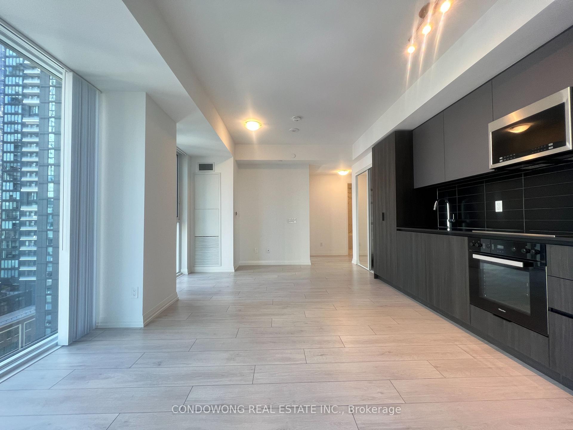 Photo 3 of Unit 1606, 400 King Street W, Toronto, Waterfront Communities — HOMEH