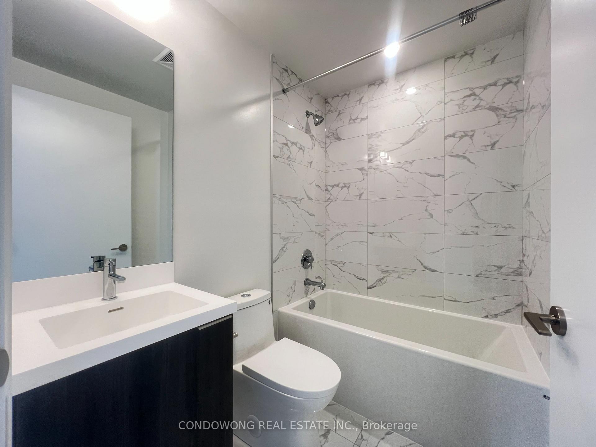 Photo 4 of Unit 1606, 400 King Street W, Toronto, Waterfront Communities — HOMEH