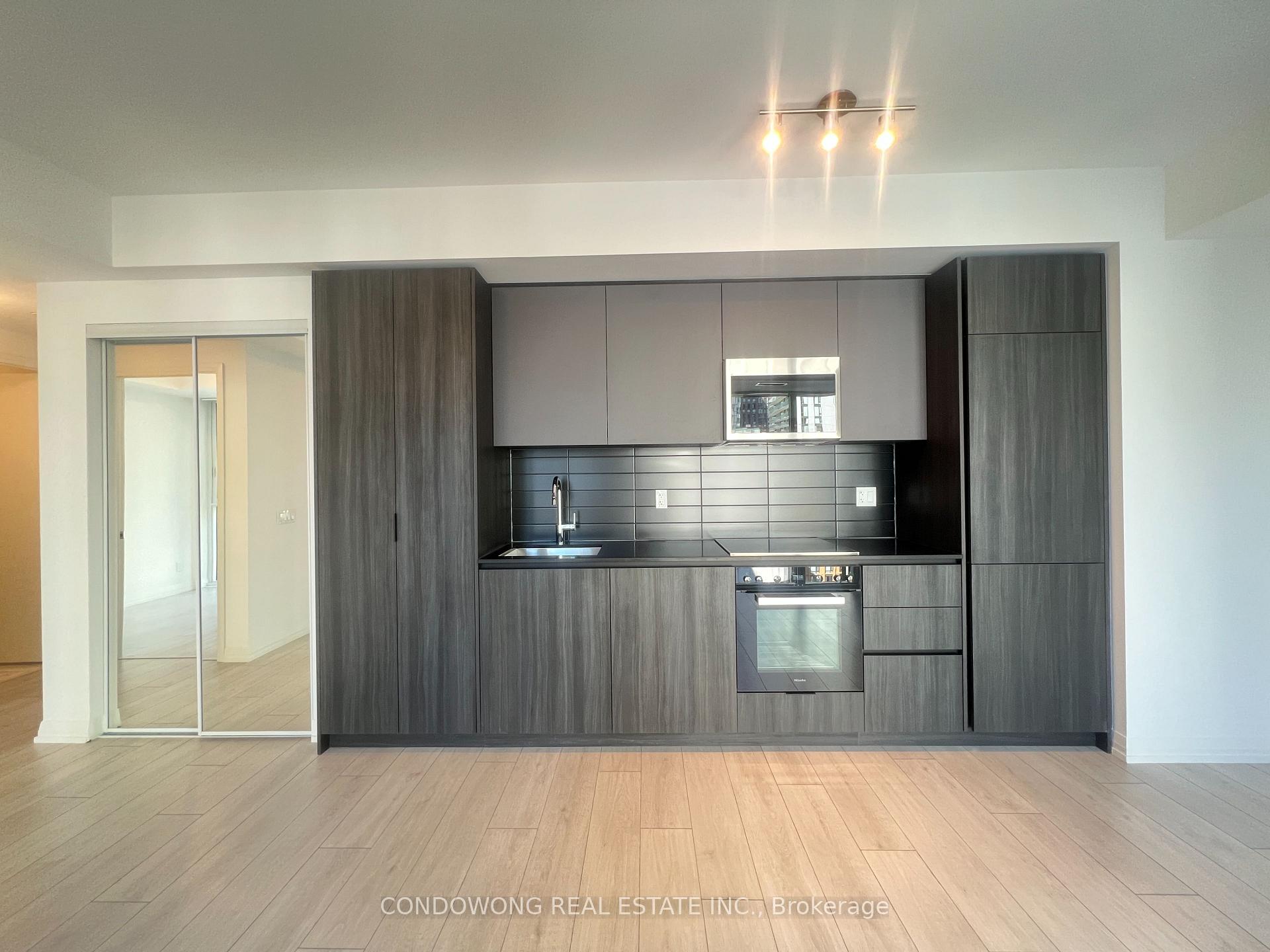 Photo 10 of Unit 1606, 400 King Street W, Toronto, Waterfront Communities — HOMEH