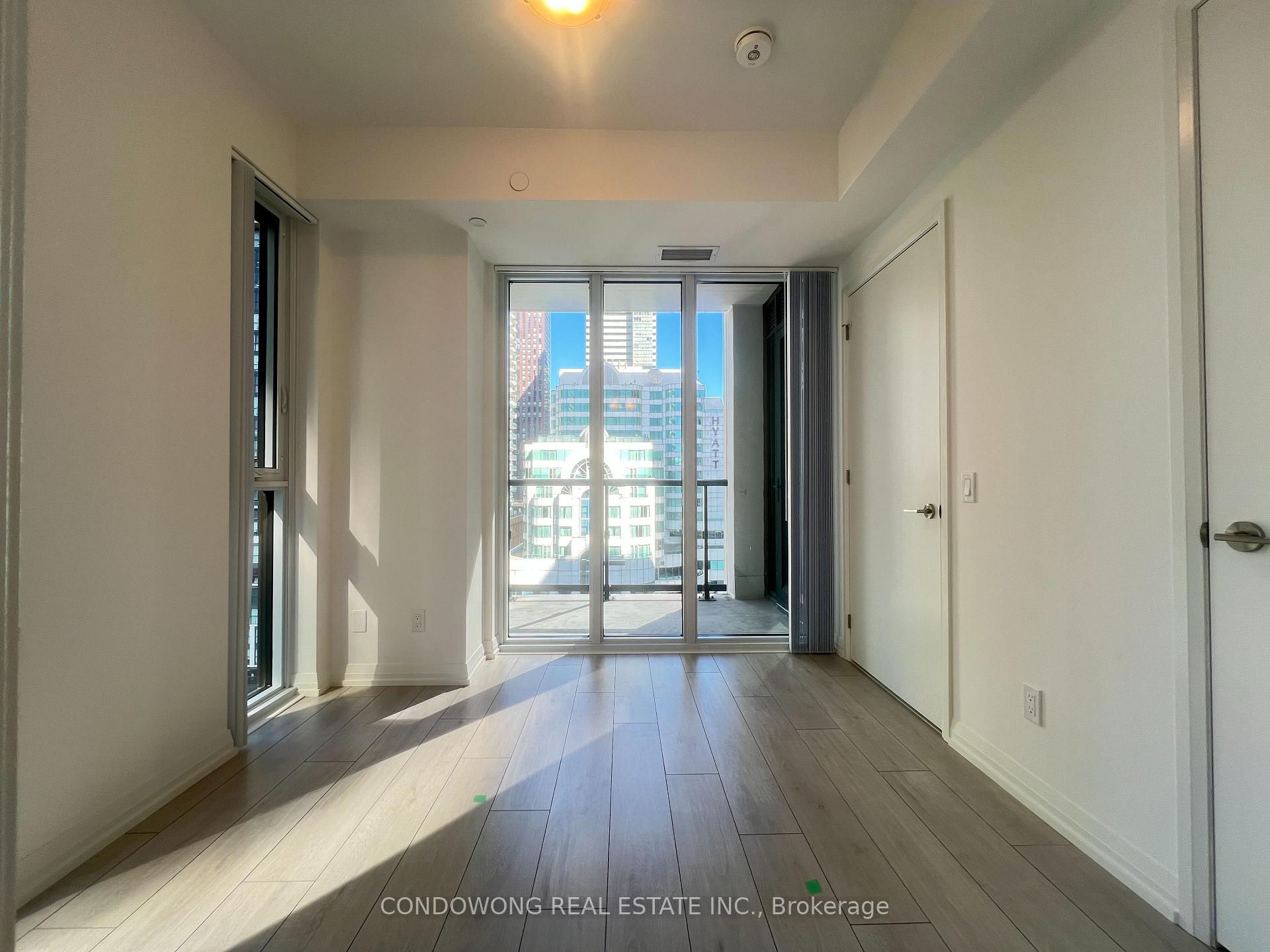 Photo 17 of Unit 1606, 400 King Street W, Toronto, Waterfront Communities — HOMEH