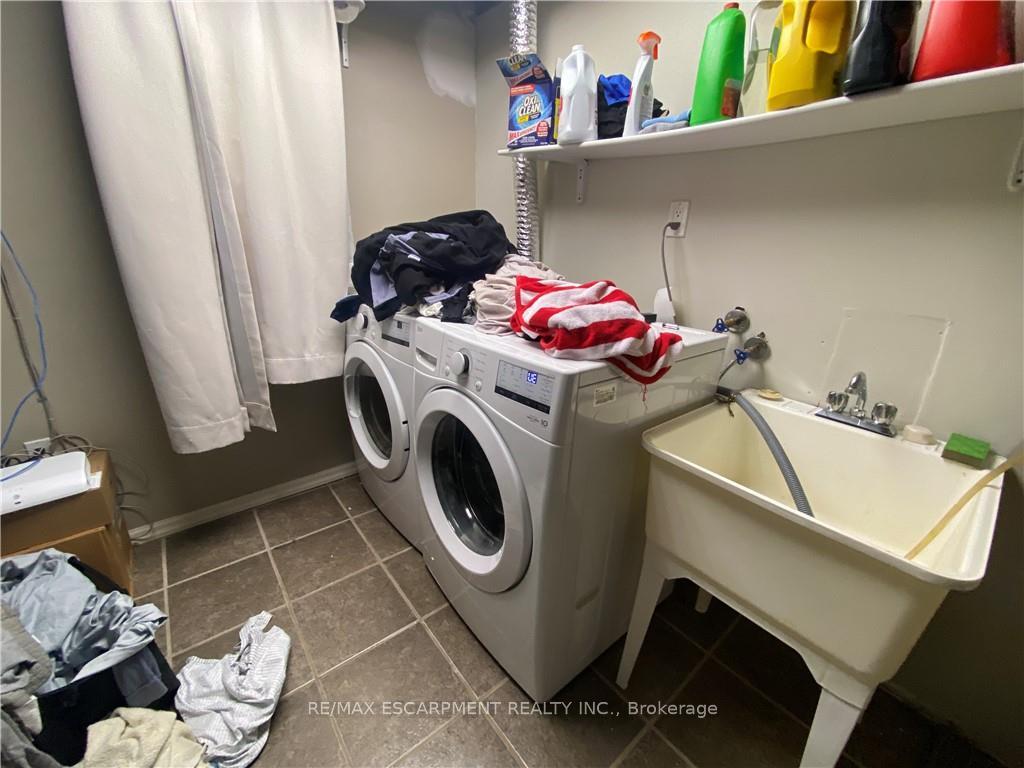 Photo 20 of 24 Queenslea Drive, Hamilton, Quinndale — HOMEH
