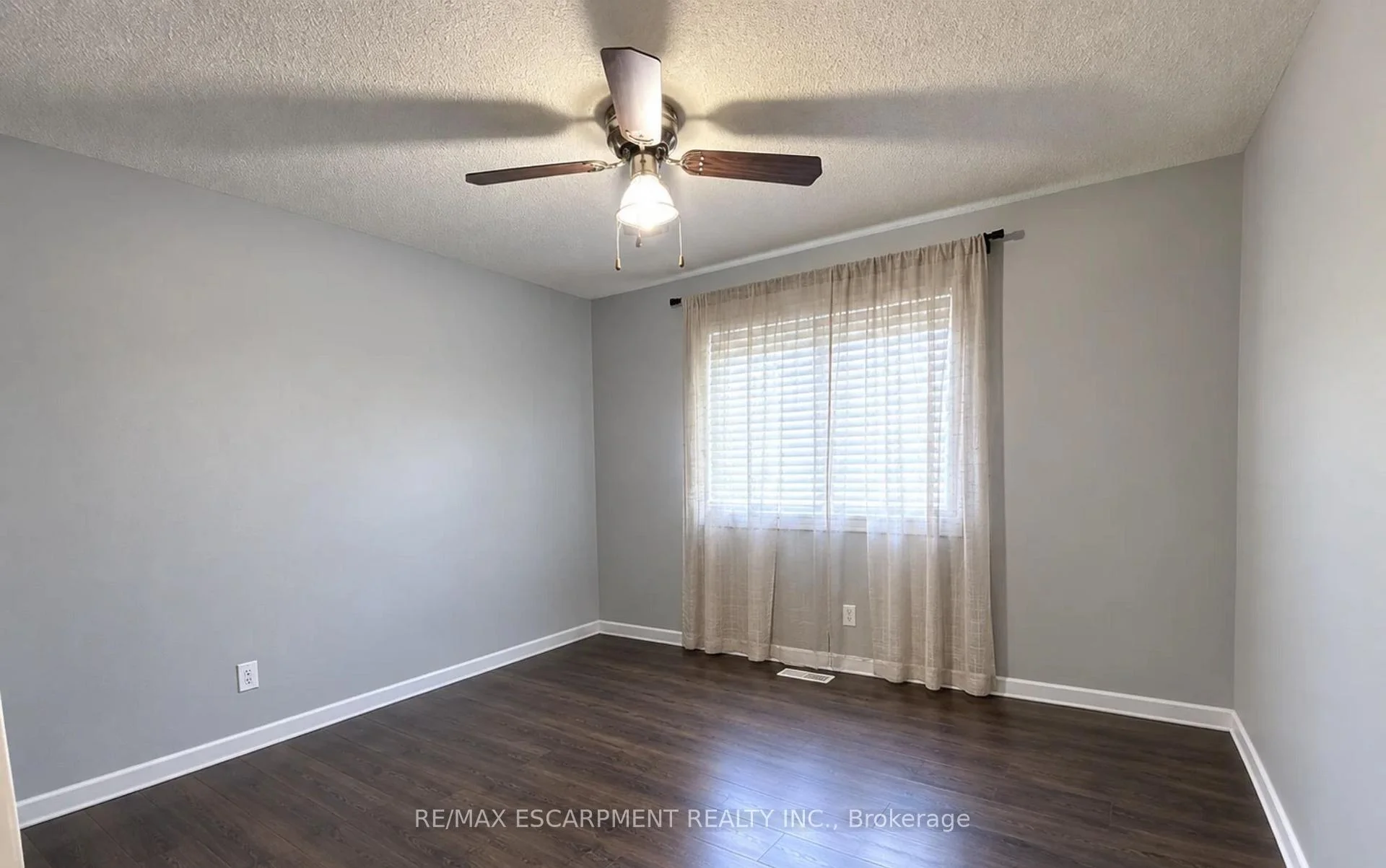 Photo 11 of 24 Queenslea Drive, Hamilton, Quinndale — HOMEH