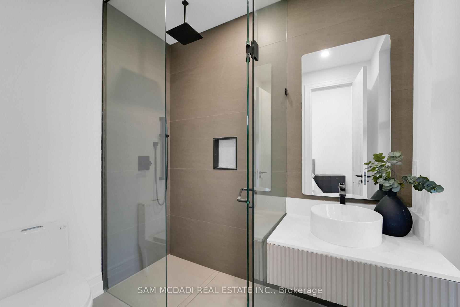 Photo 33 of 468 Saville Crescent, Oakville, West — HOMEH