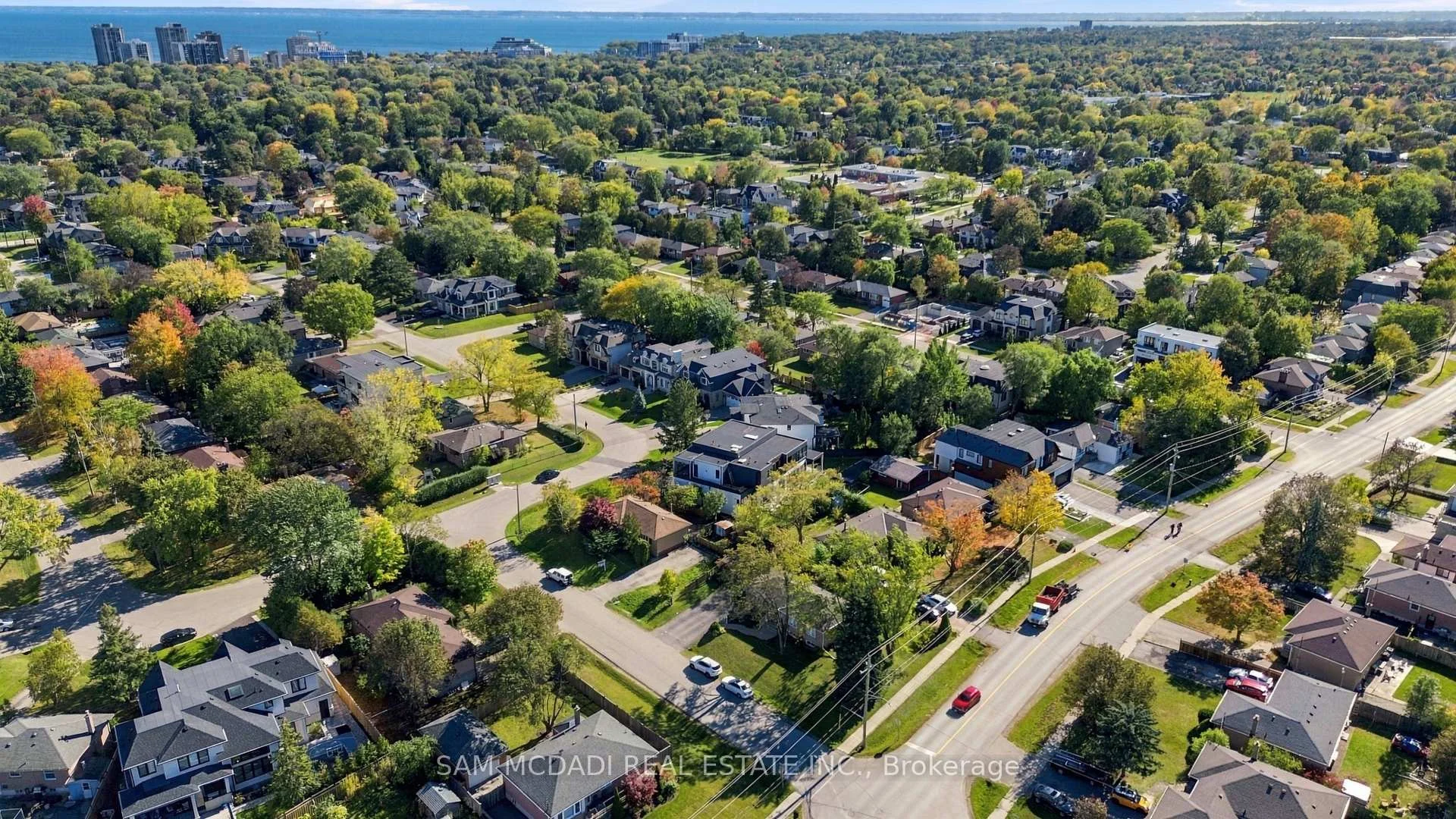 Photo 57 of 468 Saville Crescent, Oakville, West — HOMEH