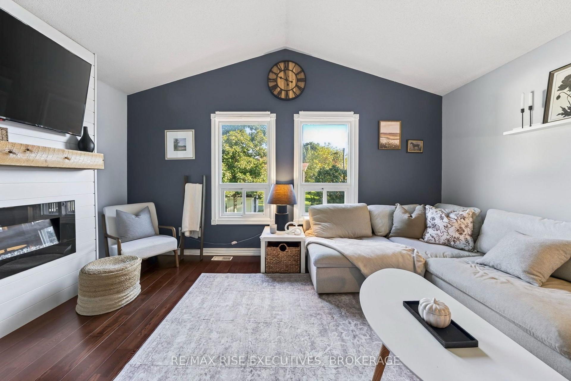 Photo 11 of 1032 Lombardy Street, Kingston, South of Taylor-Kidd Blvd — HOMEH