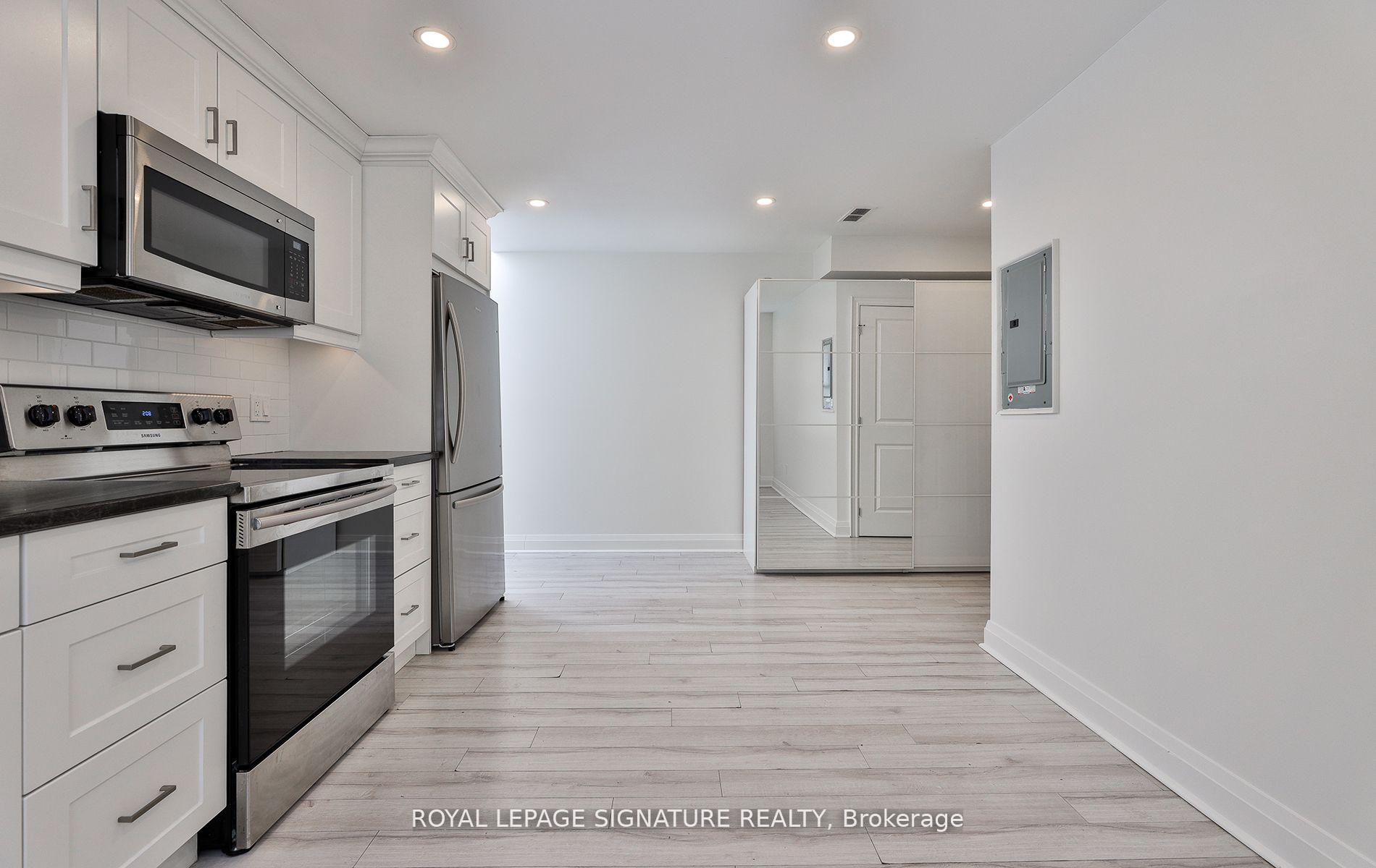 Photo 2 of Unit 3rd Lvl, 995 Bloor Street W, Toronto, Dufferin Grove — HOMEH