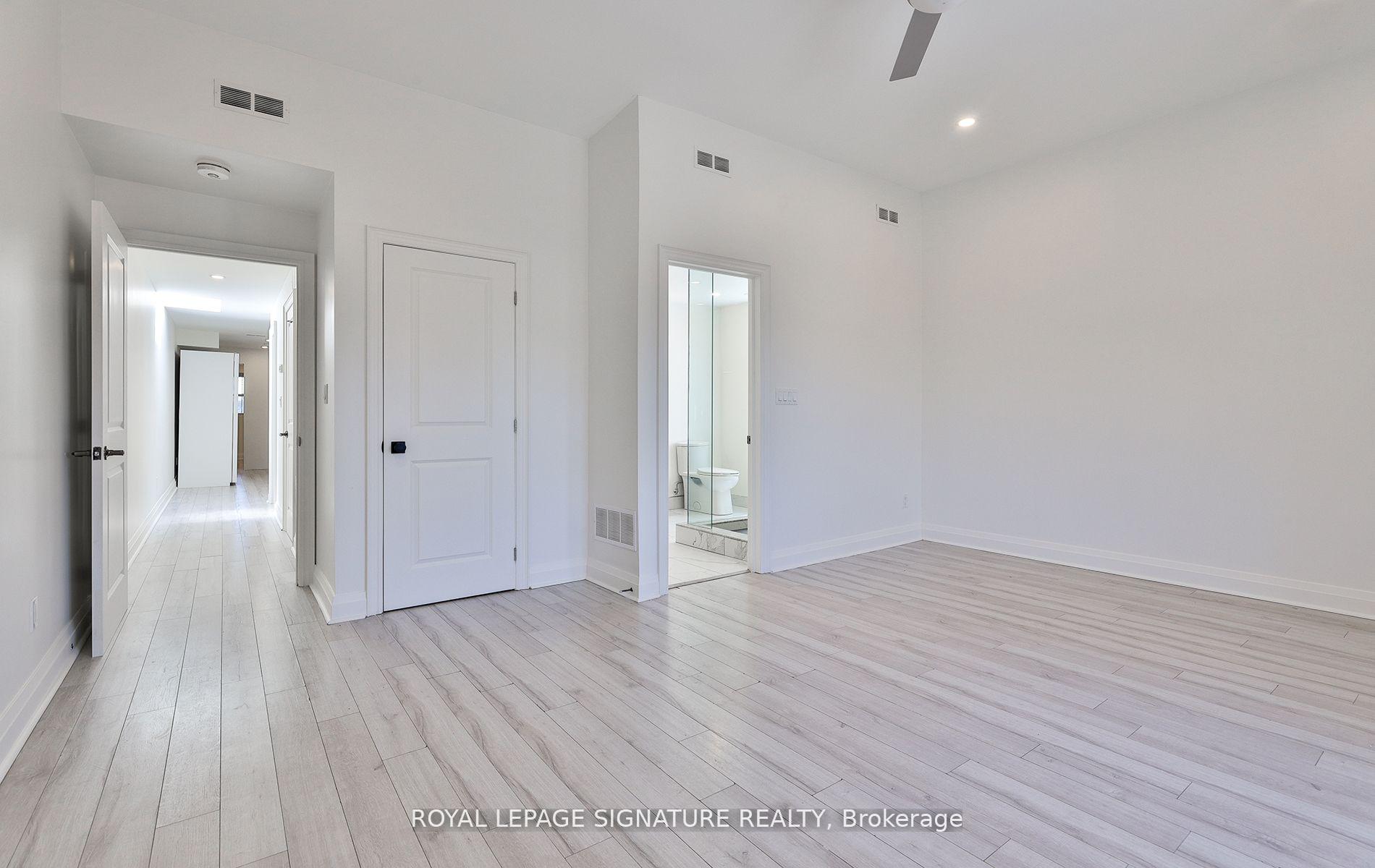 Photo 4 of Unit 3rd Lvl, 995 Bloor Street W, Toronto, Dufferin Grove — HOMEH