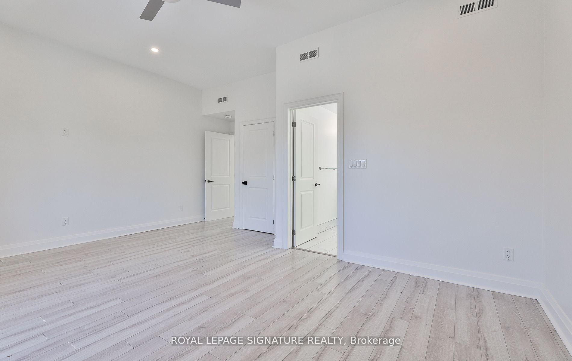 Photo 6 of Unit 3rd Lvl, 995 Bloor Street W, Toronto, Dufferin Grove — HOMEH