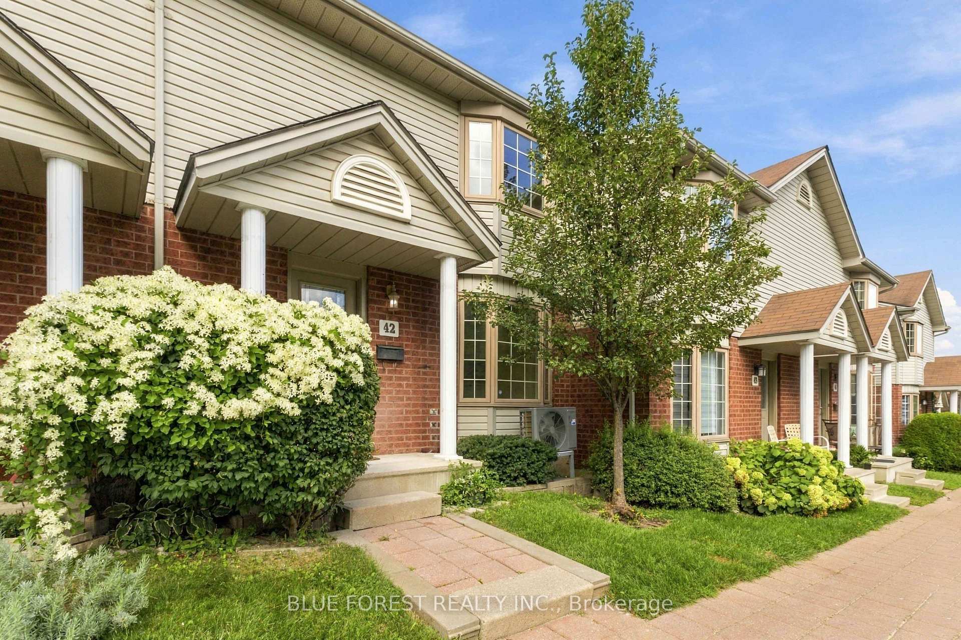 Front of Unit 42, 70 Chapman Court