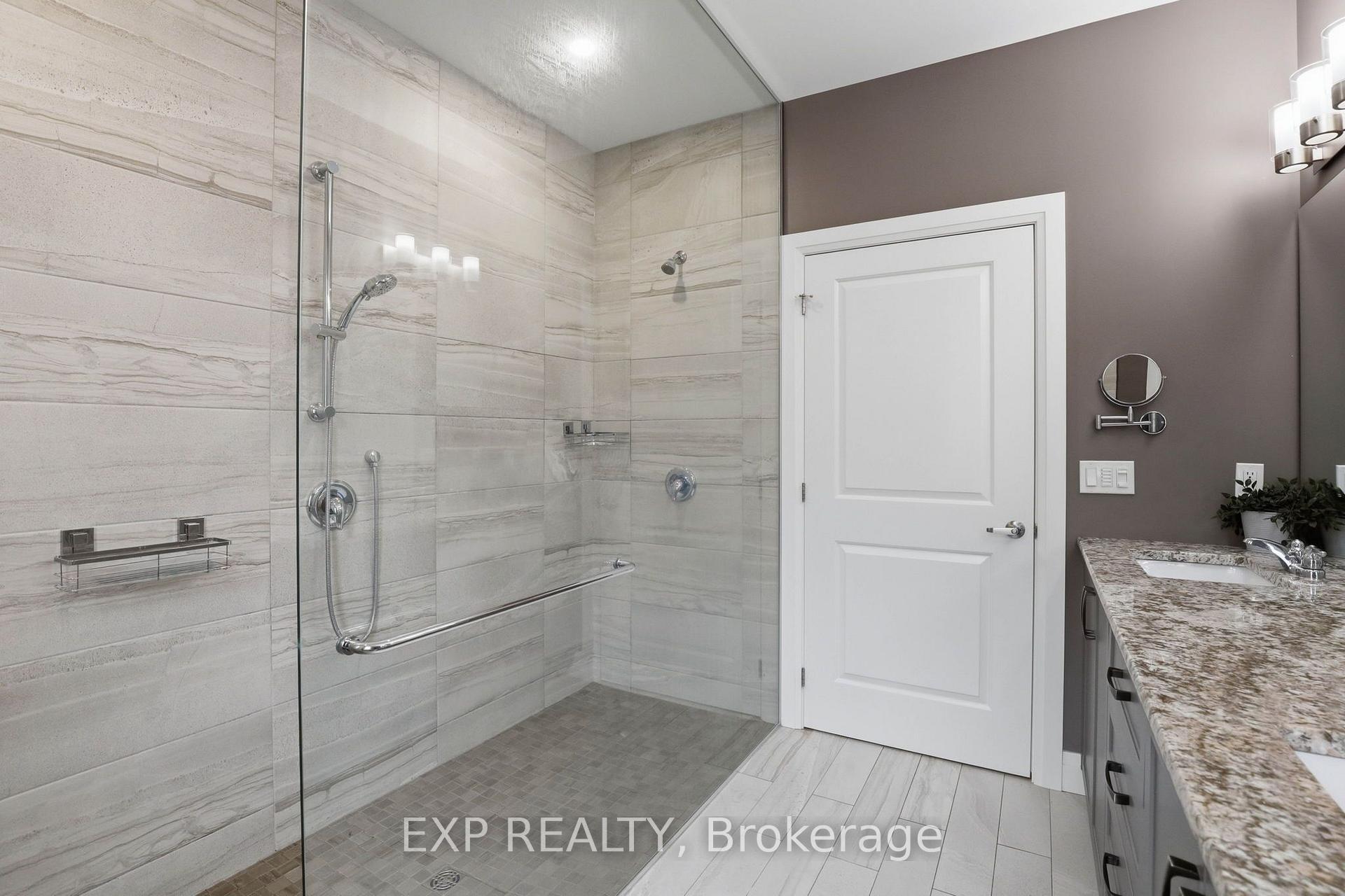 Photo 21 of 541 Bennett Crescent, Strathroy-Caradoc, Mount Brydges — HOMEH