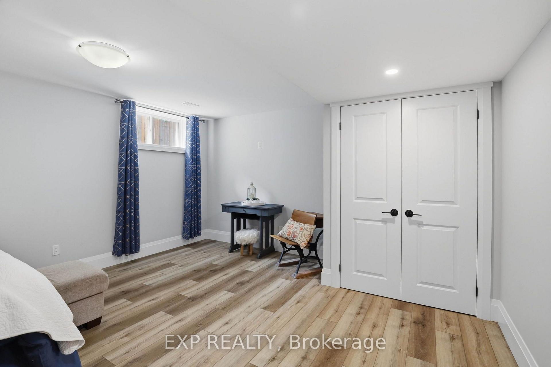 Photo 40 of 541 Bennett Crescent, Strathroy-Caradoc, Mount Brydges — HOMEH