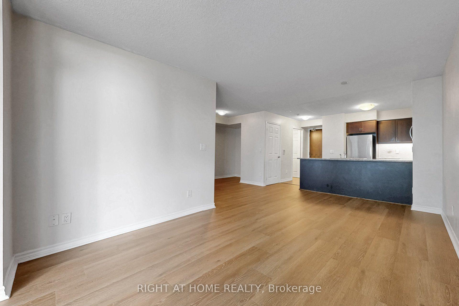 Photo 20 of Unit 712, 19 Grand Trunk Crescent, Toronto, Waterfront Communities — HOMEH