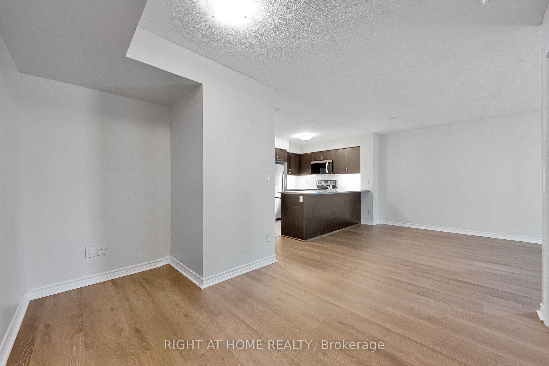 Photo 22 of Unit 712, 19 Grand Trunk Crescent, Toronto, Waterfront Communities — HOMEH