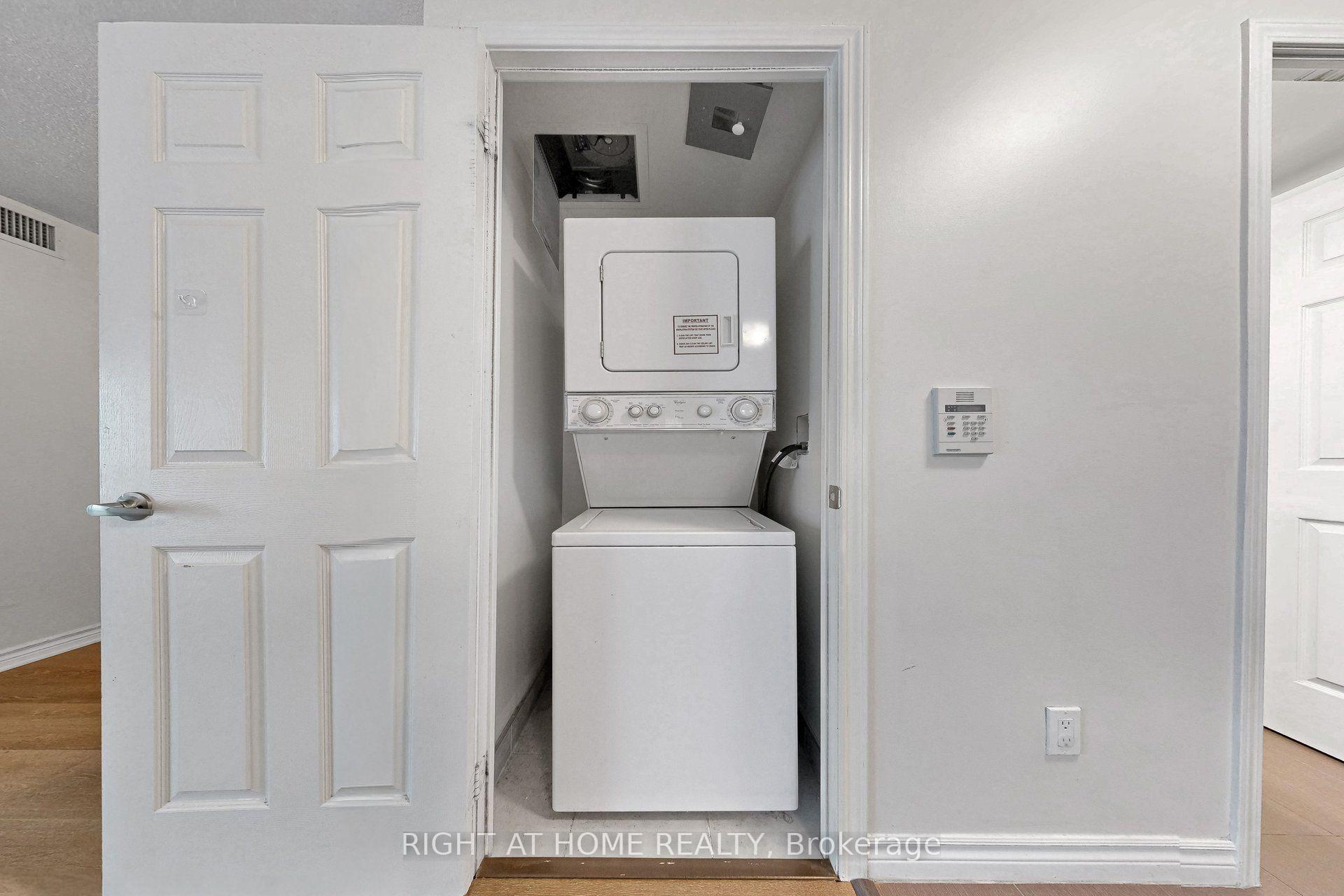 Photo 30 of Unit 712, 19 Grand Trunk Crescent, Toronto, Waterfront Communities — HOMEH