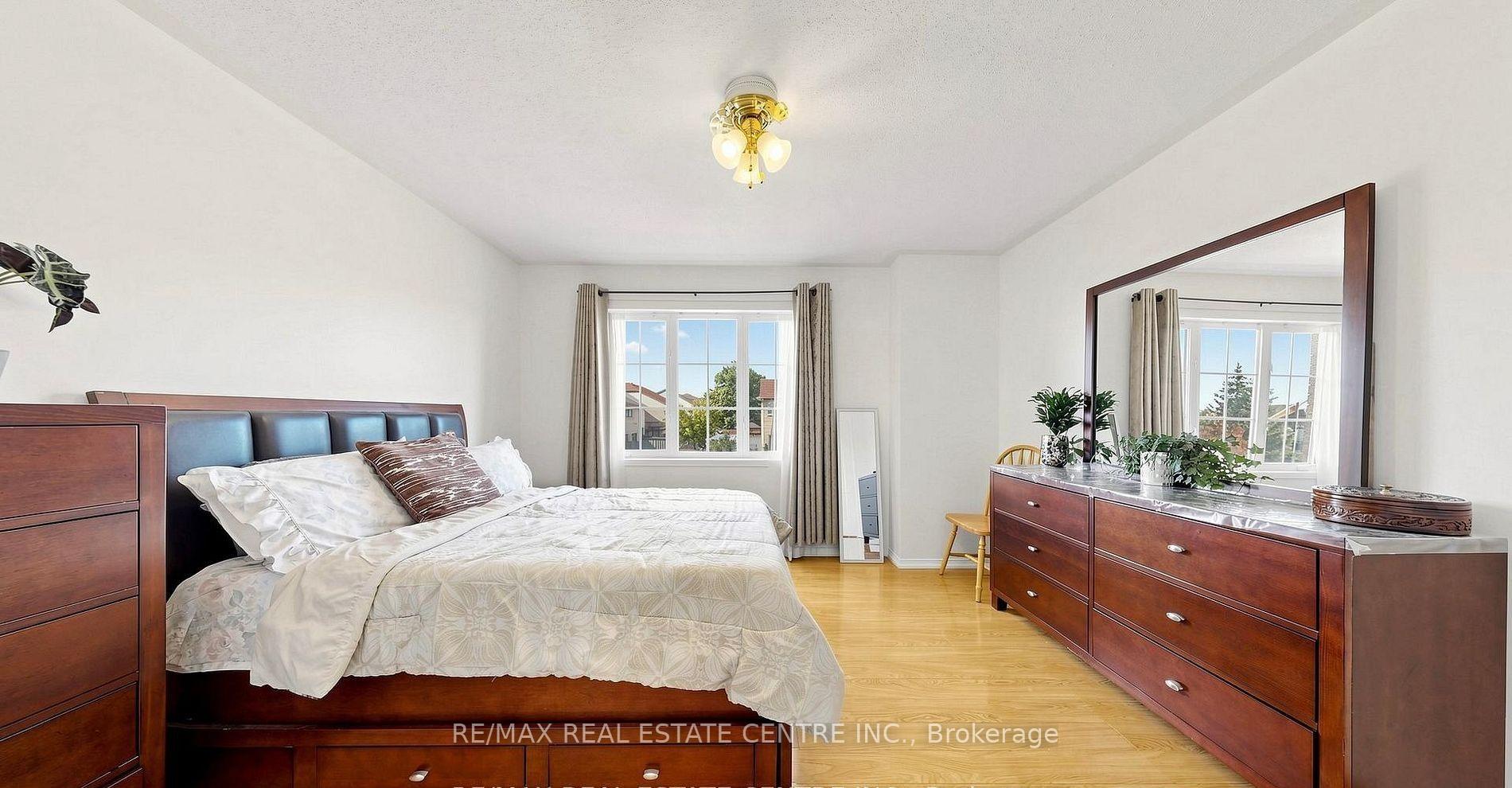 Photo 17 of 5937 Summerside Drive, Mississauga, Churchill Meadows — HOMEH