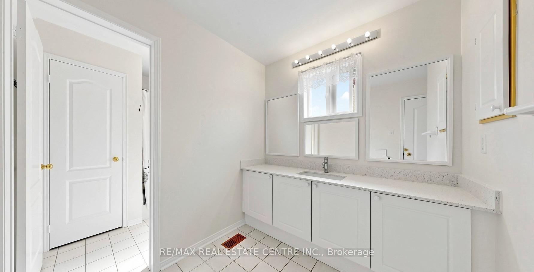 Photo 19 of 5937 Summerside Drive, Mississauga, Churchill Meadows — HOMEH