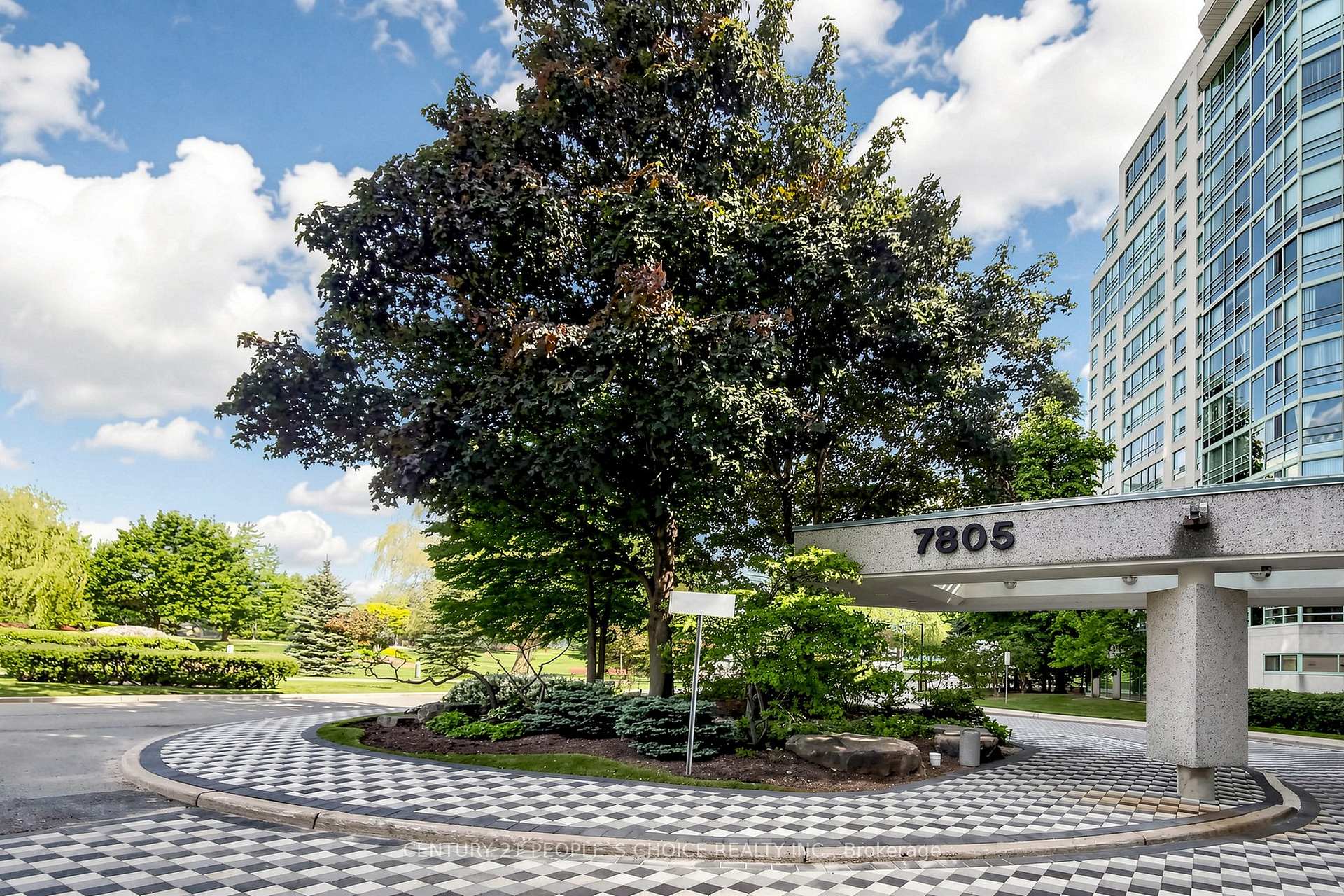 Photo 7 of Unit 413, 7805 Bayview Avenue, Markham, Aileen-Willowbrook — HOMEH