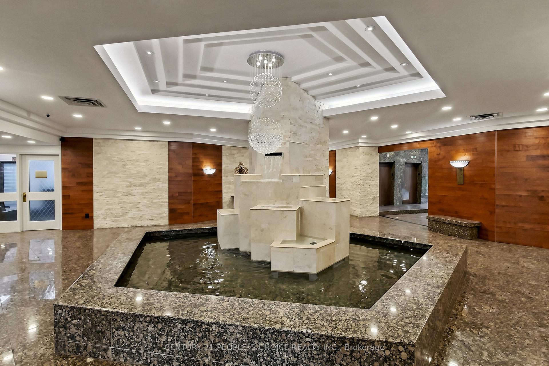 Photo 8 of Unit 413, 7805 Bayview Avenue, Markham, Aileen-Willowbrook — HOMEH